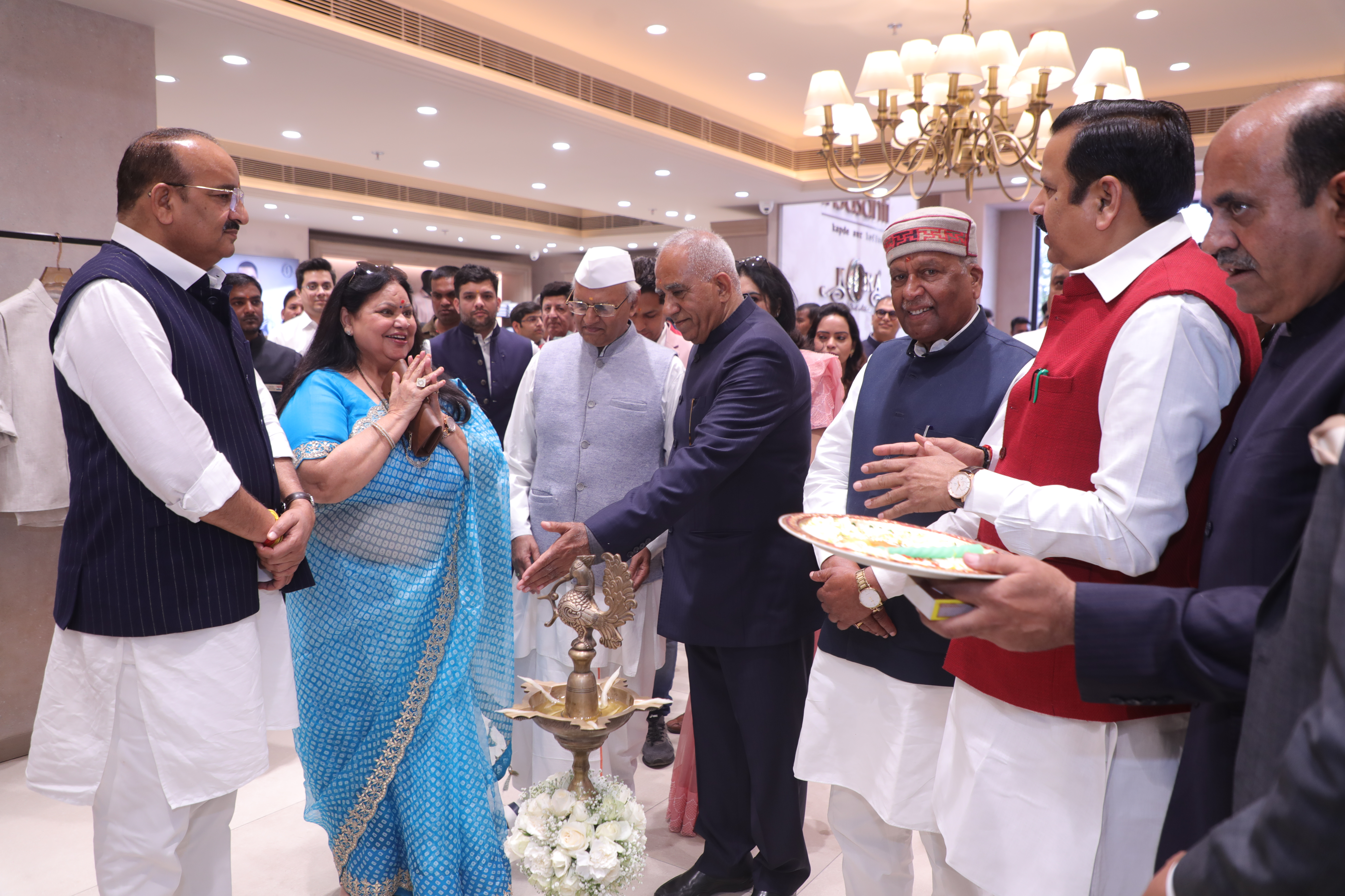 The Grand Launch photo 3